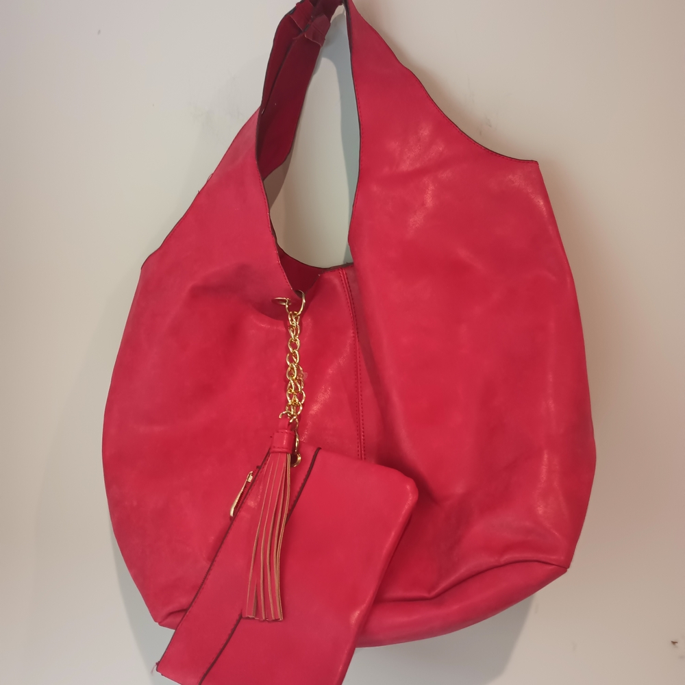 Elegant Red Hobo Bag with Tassel Detail
